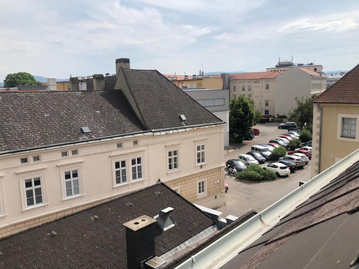 Loft Dachsberg Apartment Кремс Екстериор снимка